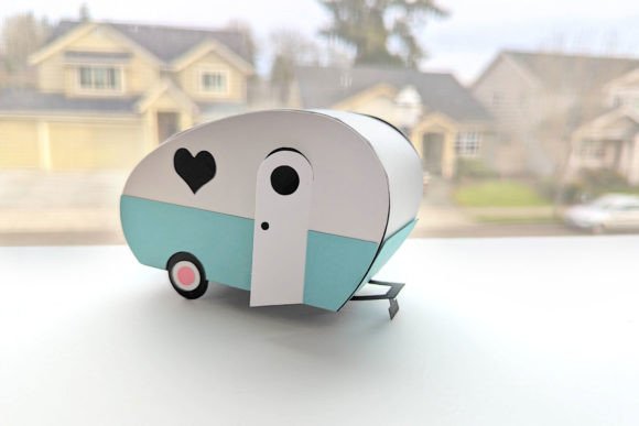 Retro Camper RV Gift Box SVG: 3D Shapes for Crafters